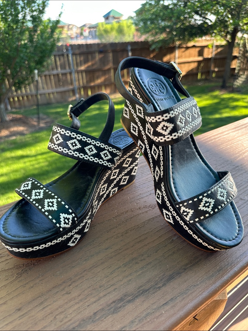 Tory Burch Wedges-Reena black leather with cream weave-beauties -Sz 10.5